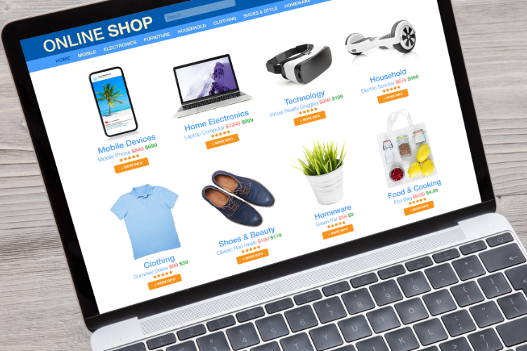 瑞典化學品管理局 (KEMI) 調查指出，現行法規無法阻擋非歐盟的危險網購產品流入。其中，線上代發貨平台與電子產品為違規重災區 (違規率各達 72% 與 85%)，常見的超標物質為鉛、鎘與塑化劑等。針對已被通報下架卻仍持續販售的監管漏洞，KEMI 計畫推動修法，並預計於 2026 年增加稽核次數及引進新監管工具，以嚴格把關電商產品安全。